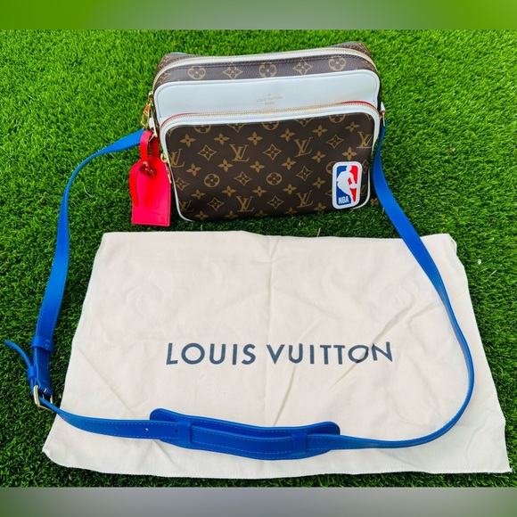 Louis Vuitton x NBA LV Bag Brown Nil Messenger Monogram Limited Edition!! - Picture 9 of 16